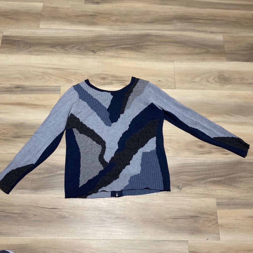 Nic + Zoe cardigan Size M. New without tags